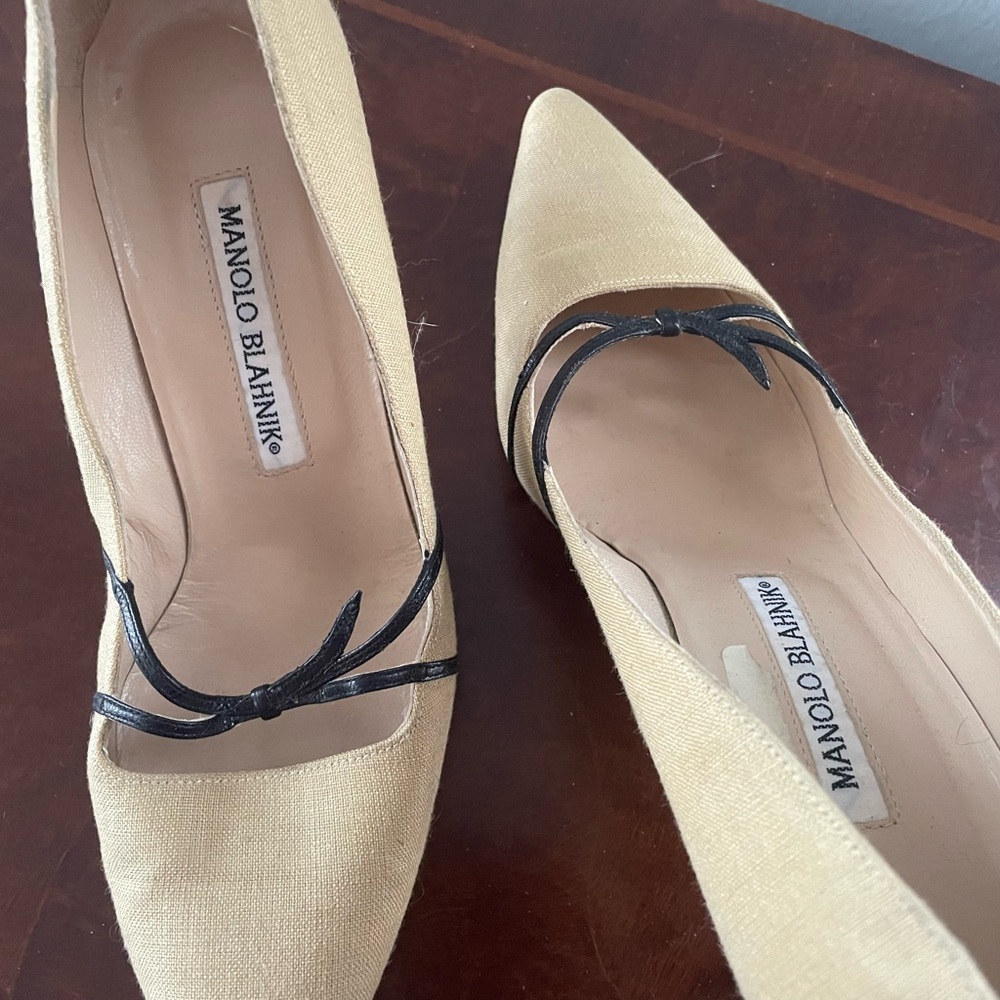 Cream and black
Size 6 1/2